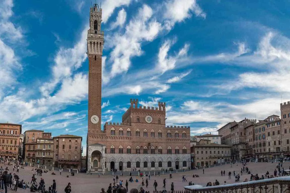 Italy travel inspiration – Piazza del Campo